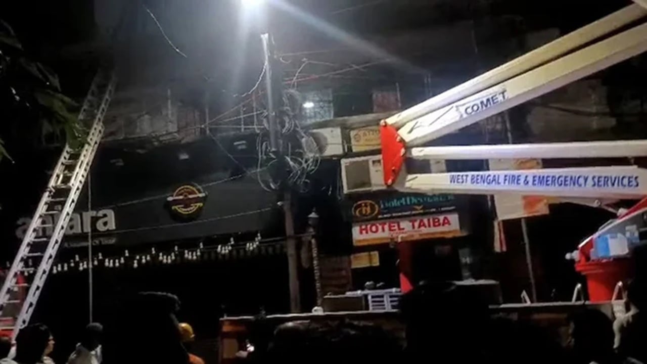 মৃত্যুকূপ পশ্চিমবঙ্গের নিউ মার্কেটের হোটেল, নিরাপত্তা উপেক্ষা করেই চলে ব্যবসা