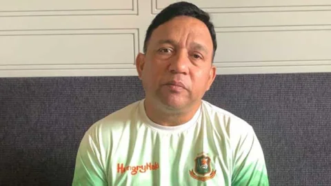 জাতীয় দলের কোচ হতে প্রস্তুত খালেদ মাহমুদ সুজন