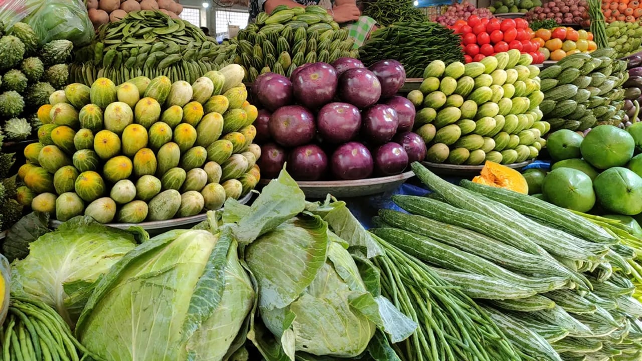 মধ্যপ্রাচ্যের অস্থিরতায় কমছে সবজি রপ্তানি