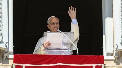 ফুসফুসের ক্যান্সারে আক্রান্ত পোপ লিও, সফল অস্ত্রোপচার