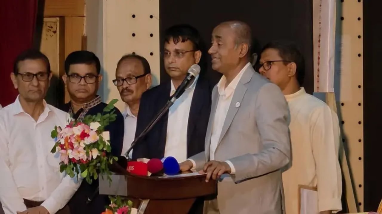 বিএনপি ধর্ম ব্যবসার বিরুদ্ধে: আইনমন্ত্রী