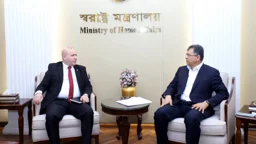 আলজেরিয়া থেকে এলএনজি ও সার আমদানির উদ্যোগ নিয়েছে সরকার