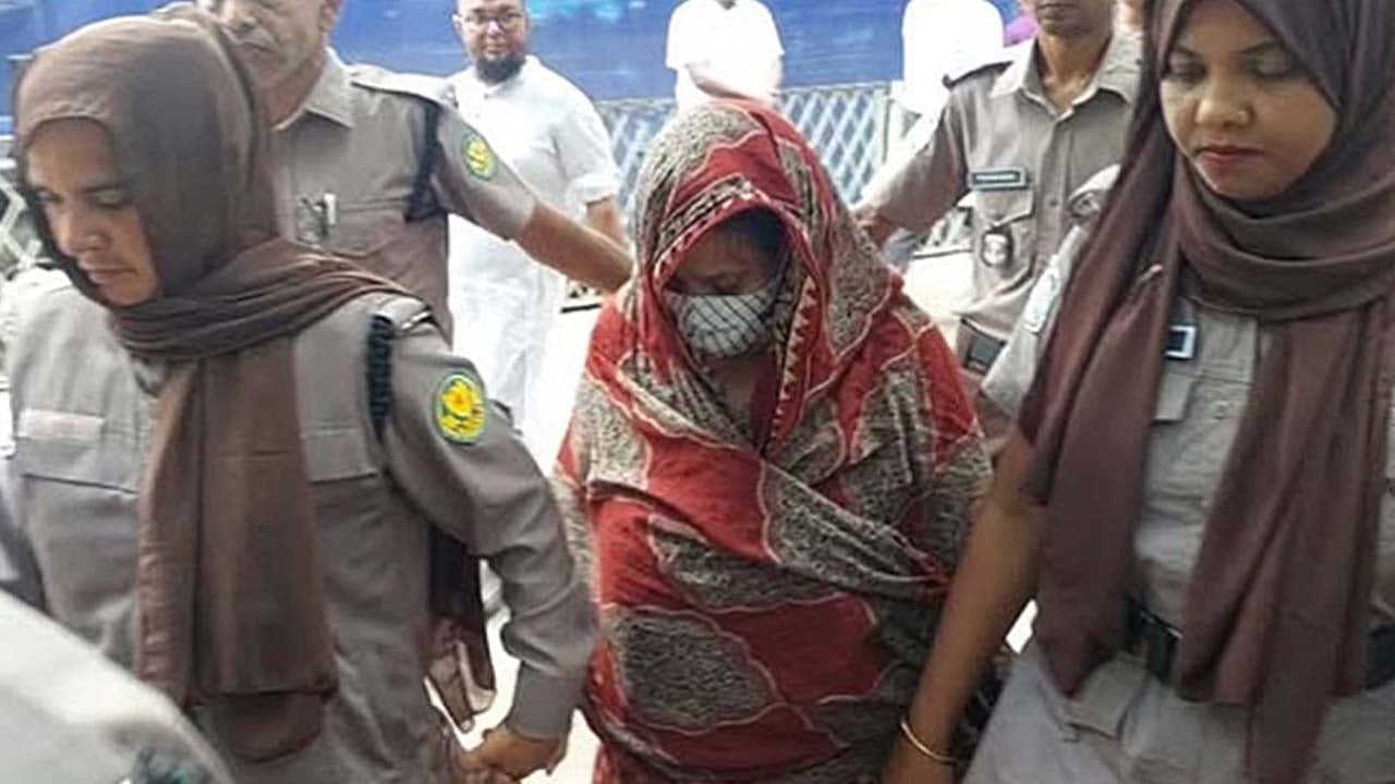 এস কে সুরপত্নী সুপর্ণার ২ বছরের কারাদণ্ড