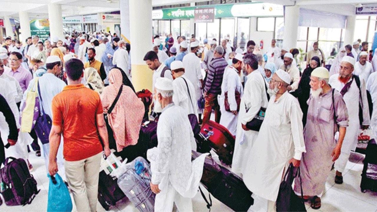 দেশে ফিরেছেন ৫৪ হাজার ৩২৩ হাজি