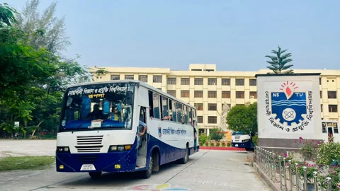 অনলাইন ব্যাংকিং ব্যবস্থা না থাকায় ভোগান্তিতে নোবিপ্রবির শিক্ষার্থীরা