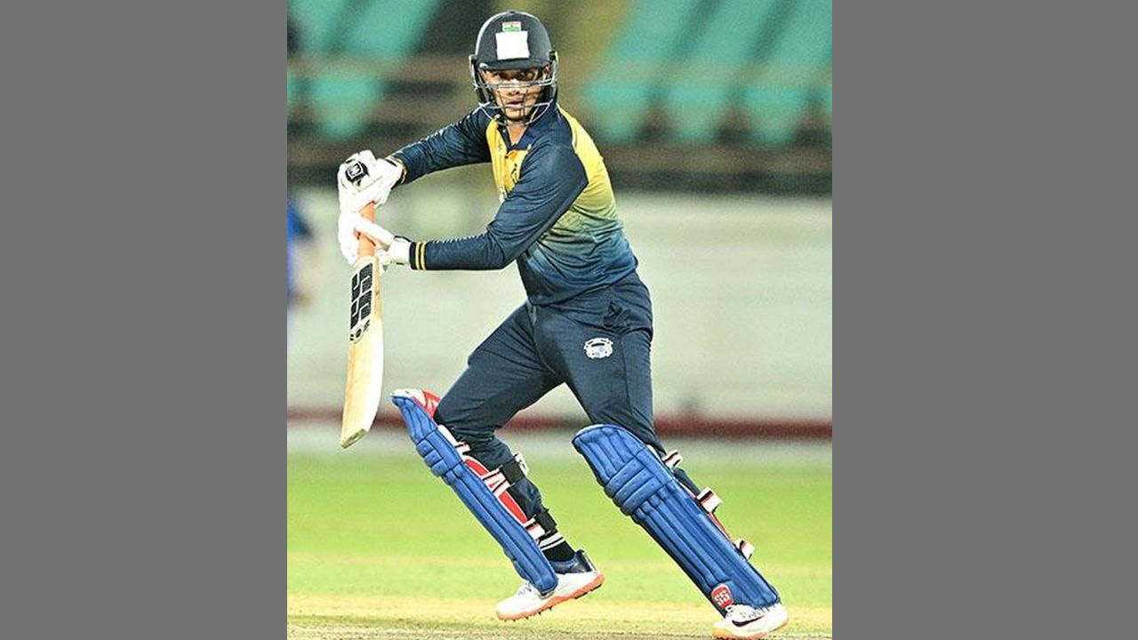 ৯১ বলে ২৩৩ করলেন অভিষেক শর্মা