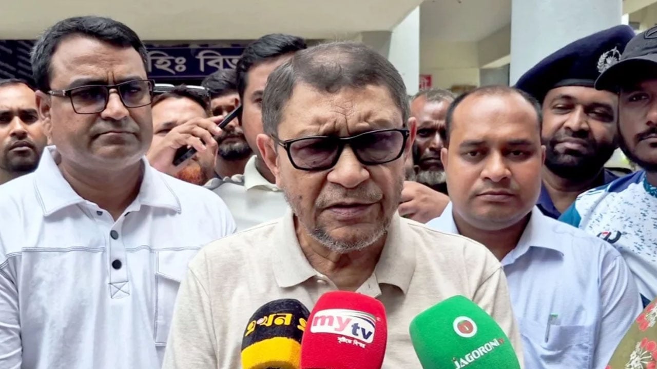 স্বাস্থ্য খাতের গোটা পদ্ধতিই পরিবর্তন করে দিচ্ছি: মন্ত্রী