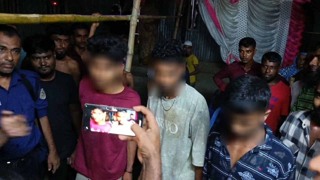 বিয়েবাড়ি থেকে ডেকে নিয়ে কিশোরকে হত্যা, আটক ৩