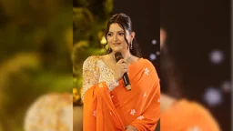 জাঁকজমক ছেড়ে শিউলির প্রেমে পরীমনি