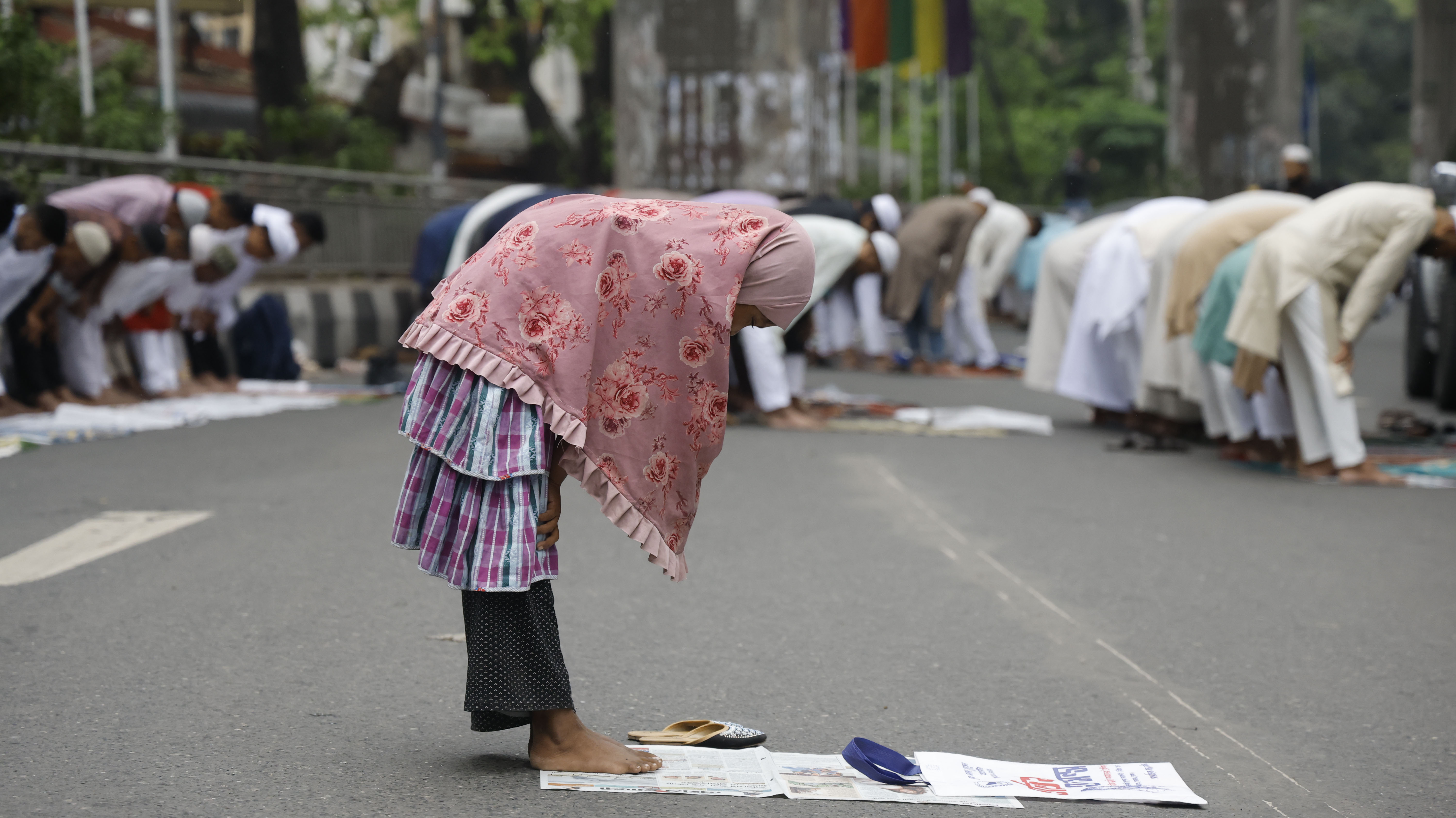 রাজধানীতে ঈদ জামাত