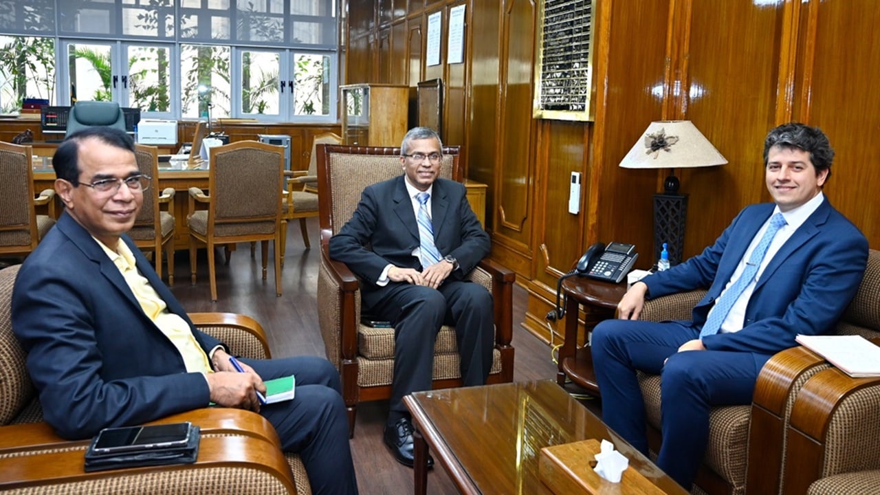 নতুন সরকারের সঙ্গে কাজ করতে আগ্রহী আইএমএফ