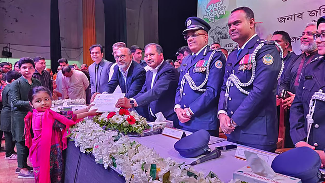 জবাবদিহি ছাড়া গণমাধ্যম স্বাধীনতার চর্চা করতে পারে না: তথ্যমন্ত্রী