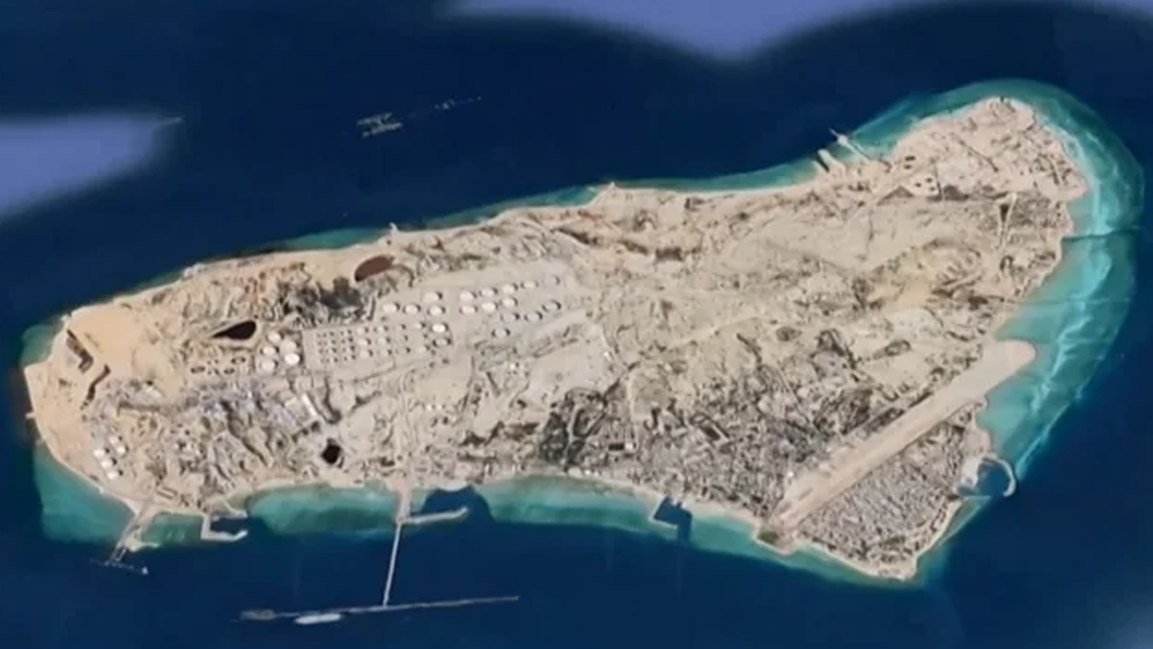 ইরানের ‘লাইফলাইন’ খারগ দ্বীপ কেন গুরুত্বপূর্ণ
