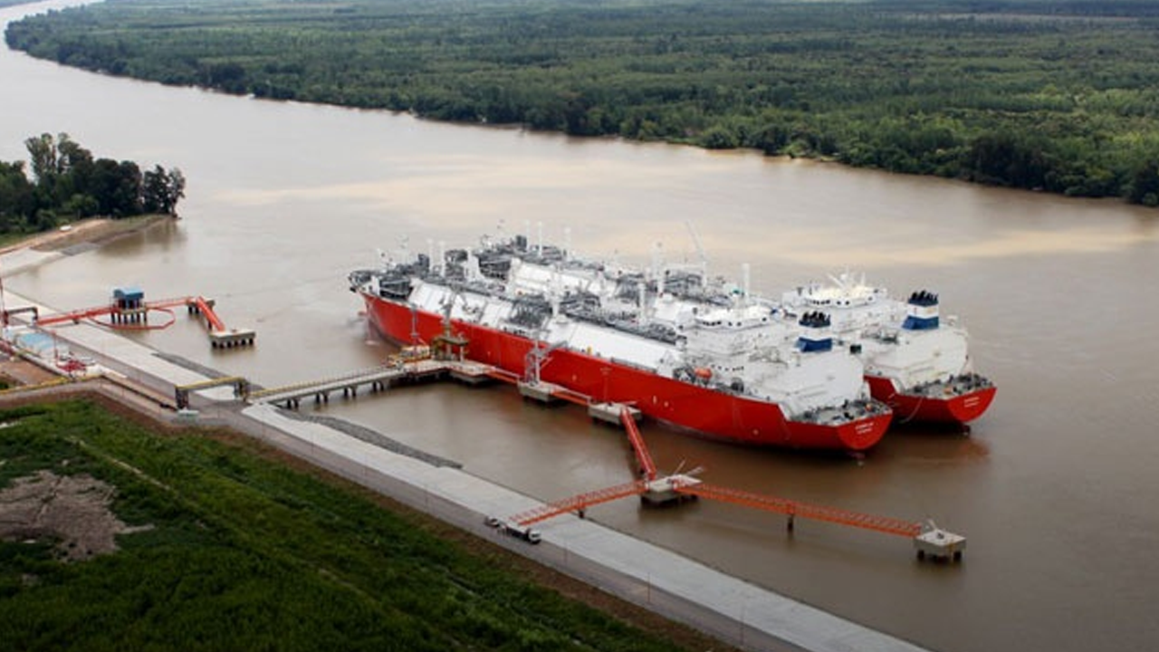 এলএনজি খাতে বিনিয়োগ বাংলাদেশে জ্বালানি ঝুঁকি  তৈরি করবে: জিইএম