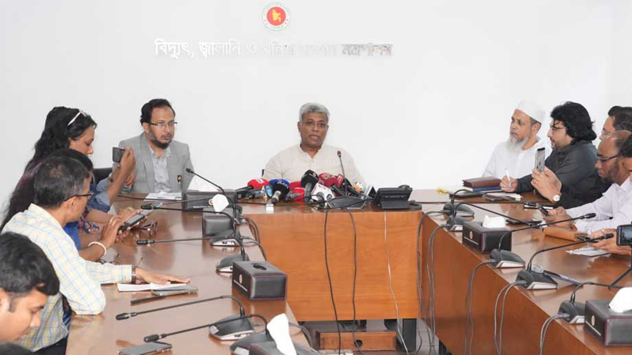 জ্বালানি তেল সরবরাহে সব সীমা তুলে নিলো সরকার