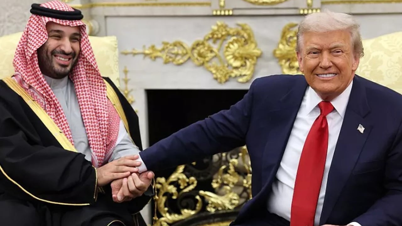 ইরানে ‘কঠোর হামলা’ অব্যাহত রাখার আহ্বান সৌদি যুবরাজের