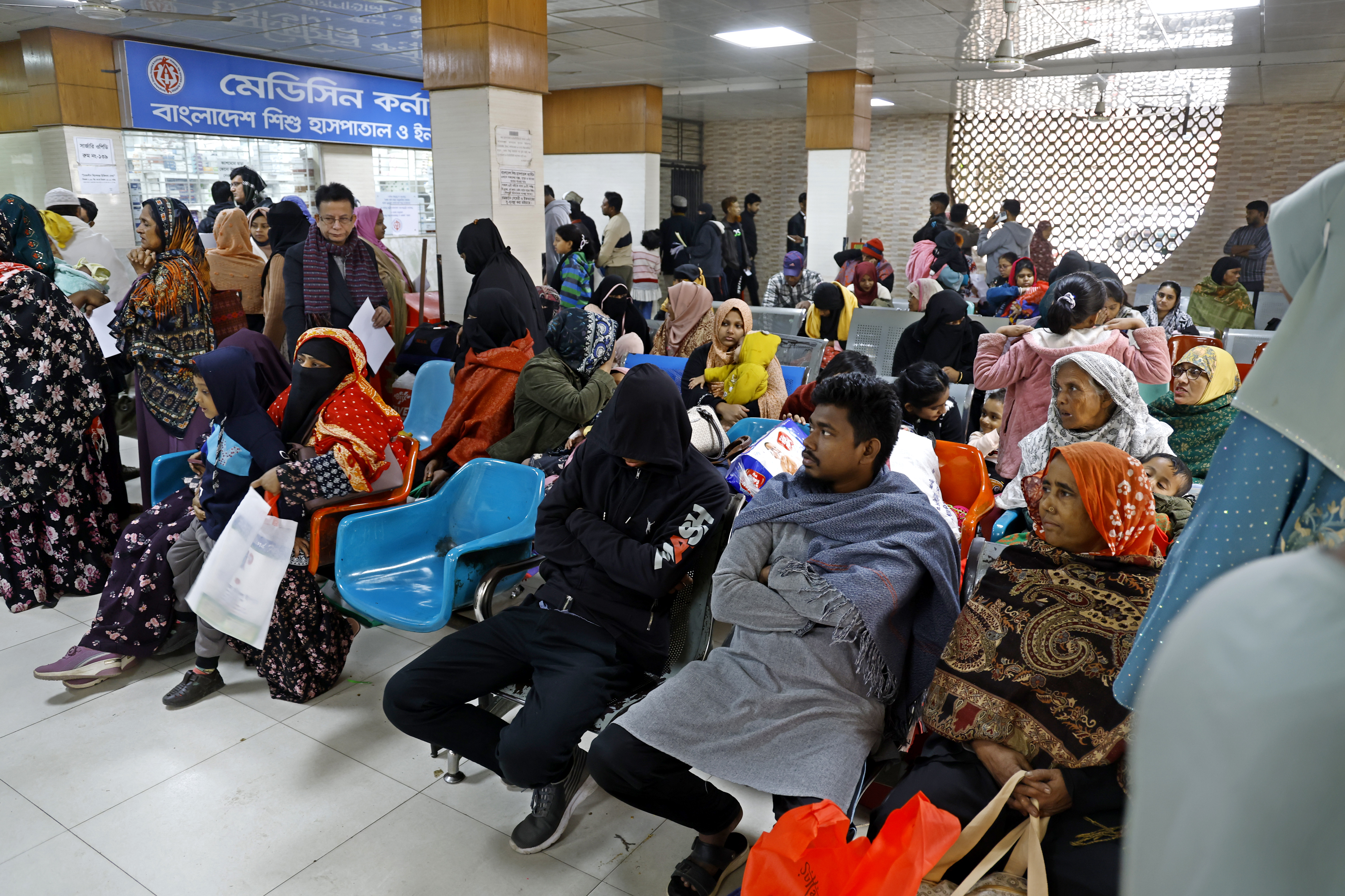 ঈদের ছুটিতে হাসপাতালের সেবা নিশ্চিতে ১৬ নির্দেশনা