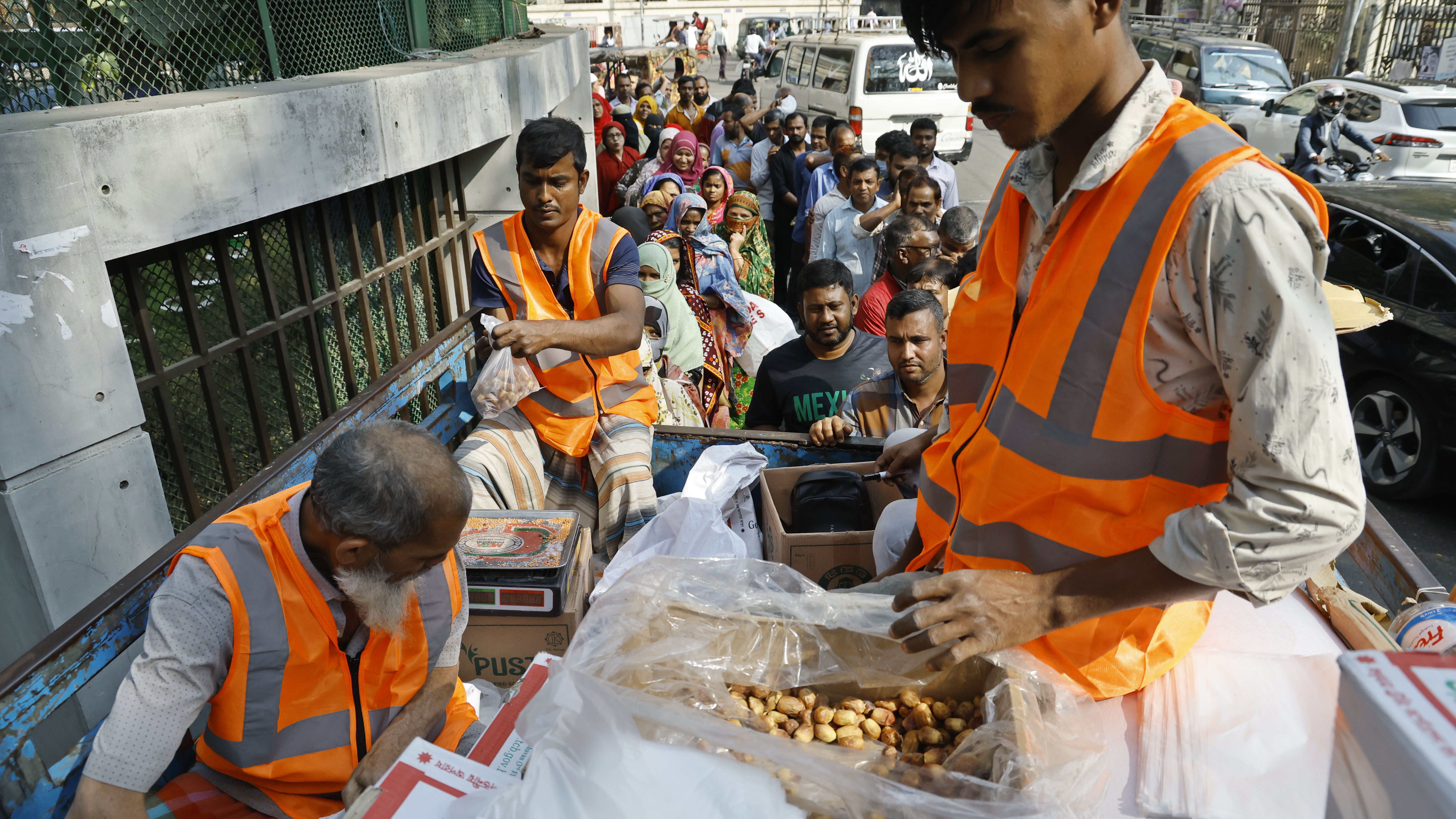 আজ (১৭ ফেব্রুয়ারি) থেকে শুরু হওয়া এই কার্যক্রম চলবে আগামী ১২ মার্চ পর্যন্ত