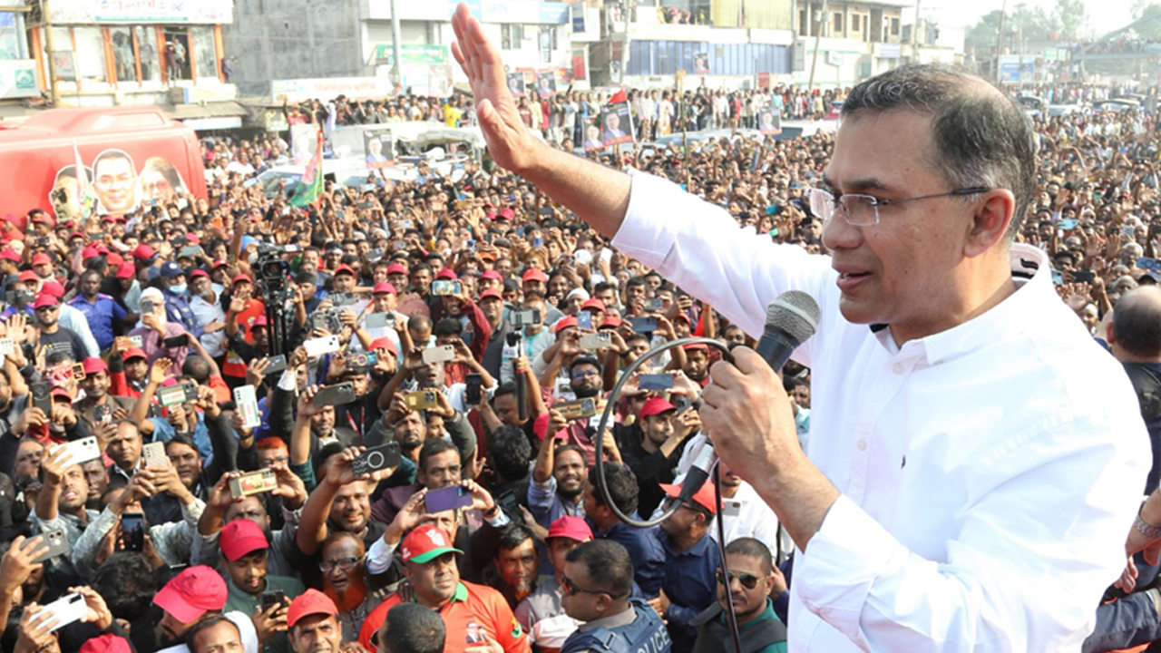 ‘বগুড়ার মাটি বিএনপির ঘাঁটি’ প্রমাণ করুন ভোট দিয়ে: তারেক রহমান