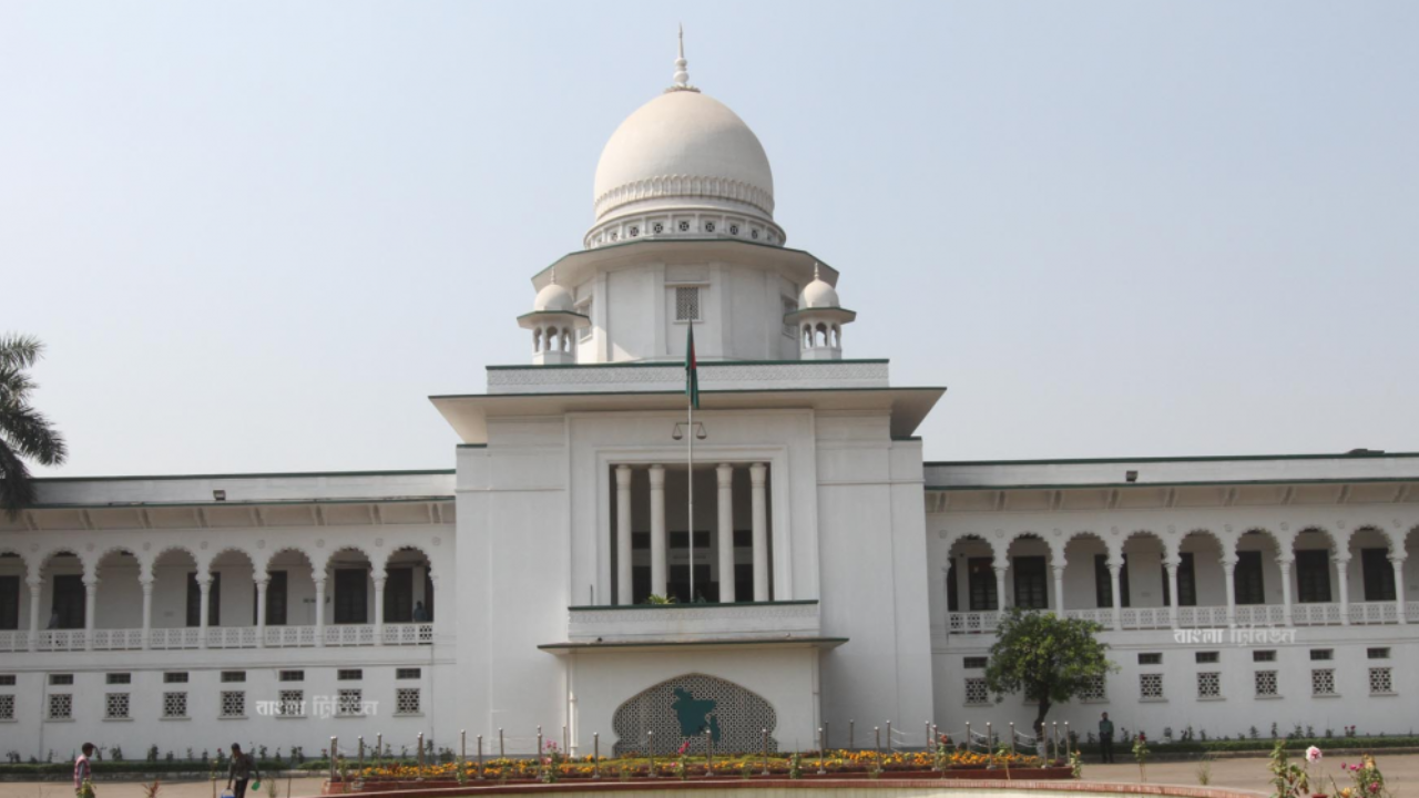 রমজানে হাইস্কুল বন্ধ রাখতে হাইকোর্টের আদেশ স্থগিত