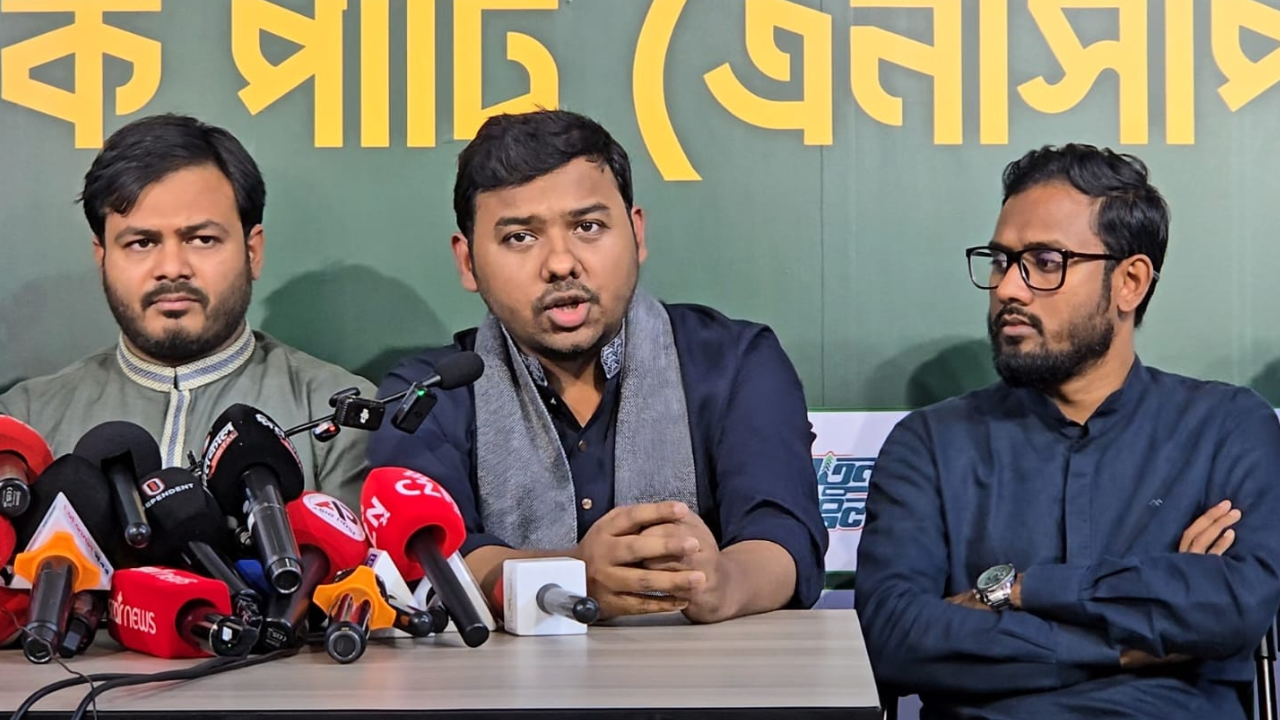 জুলাই সনদ বাস্তবায়ন ছাড়া সরকারের কোনো অপশন নেই: সারোয়ার তুষার