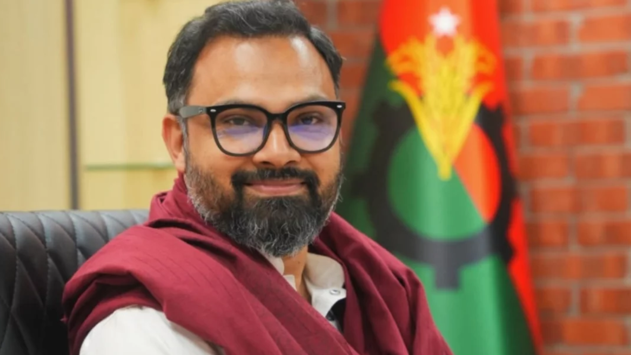 সন্ত্রাস দমনে বিশেষ হটলাইন চালু করলেন ক্রীড়া প্রতিমন্ত্রী