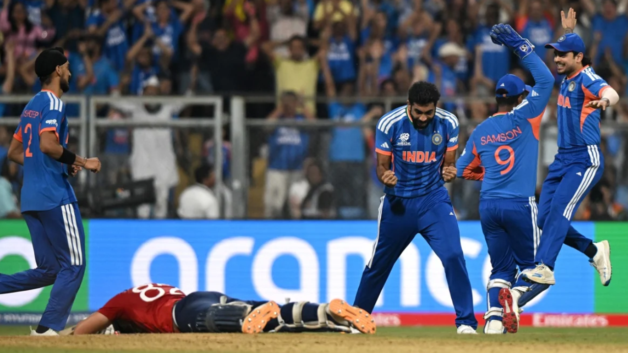 অনেক রেকর্ডের ম্যাচে ইংল্যান্ডকে ৭ রানে হারিয়ে ফাইনালে ভারত