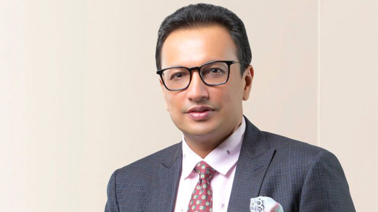 দিলীপ কুমার আগারওয়ালের ব্যাংক হিসাবের তথ্য চেয়েছে দুদক