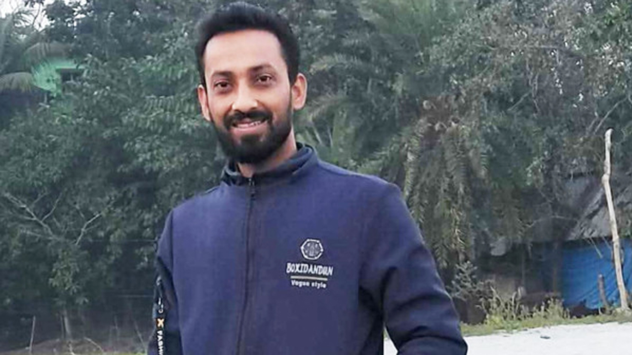 চাঁদাবাজির অভিযোগে উপজেলা ছাত্রদল নেতা আটক