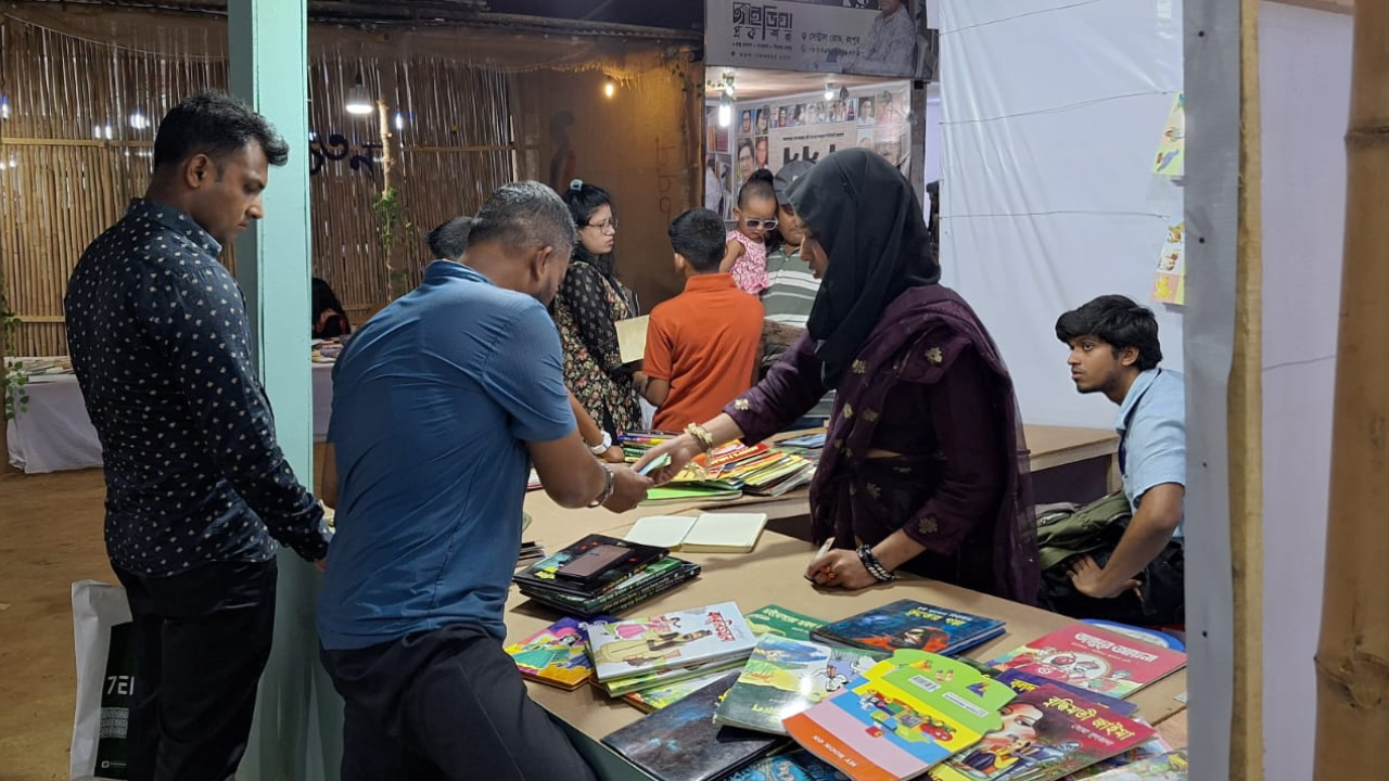 হতাশার মধ্যেই শেষ হলো বইমেলা