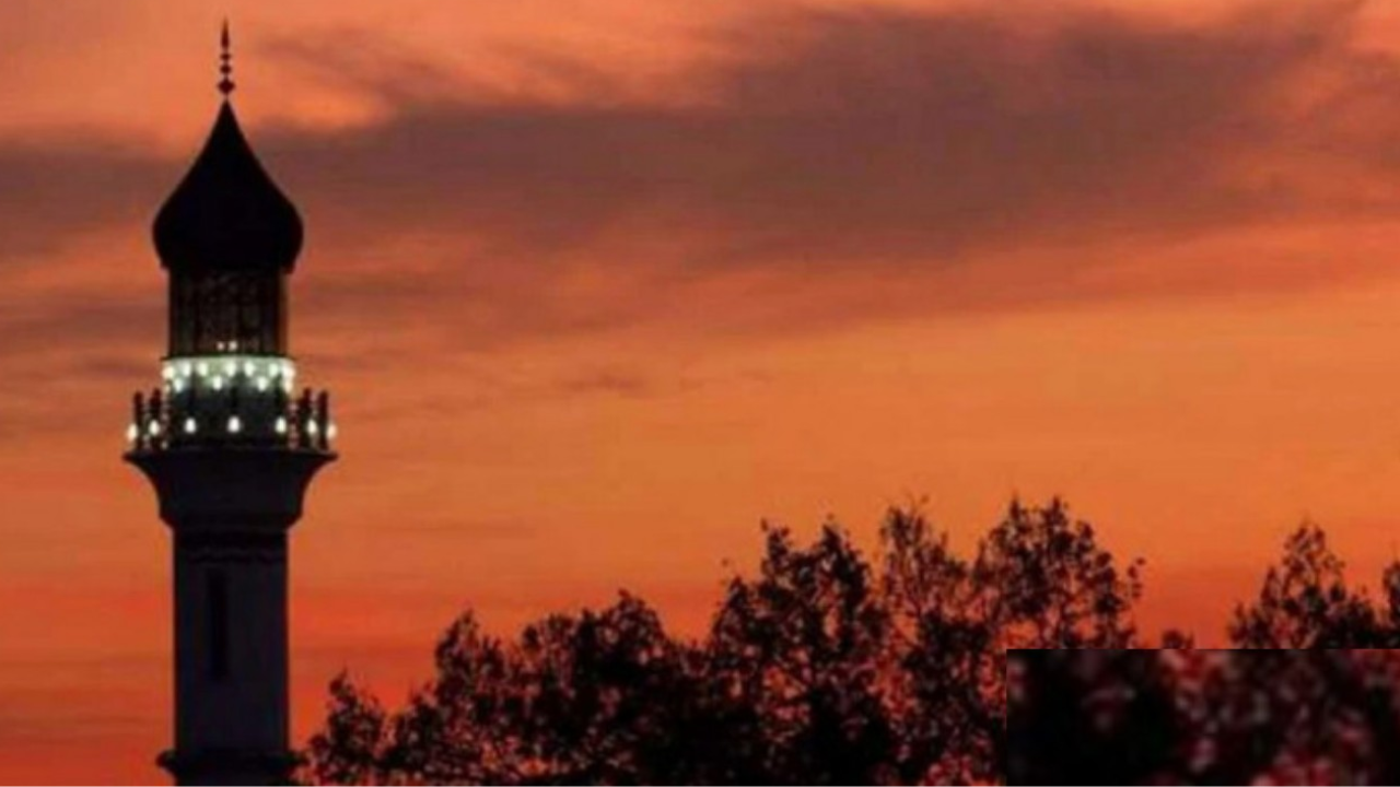 দেশের আকাশে চাঁদ দেখা যায়নি, ঈদ শনিবার