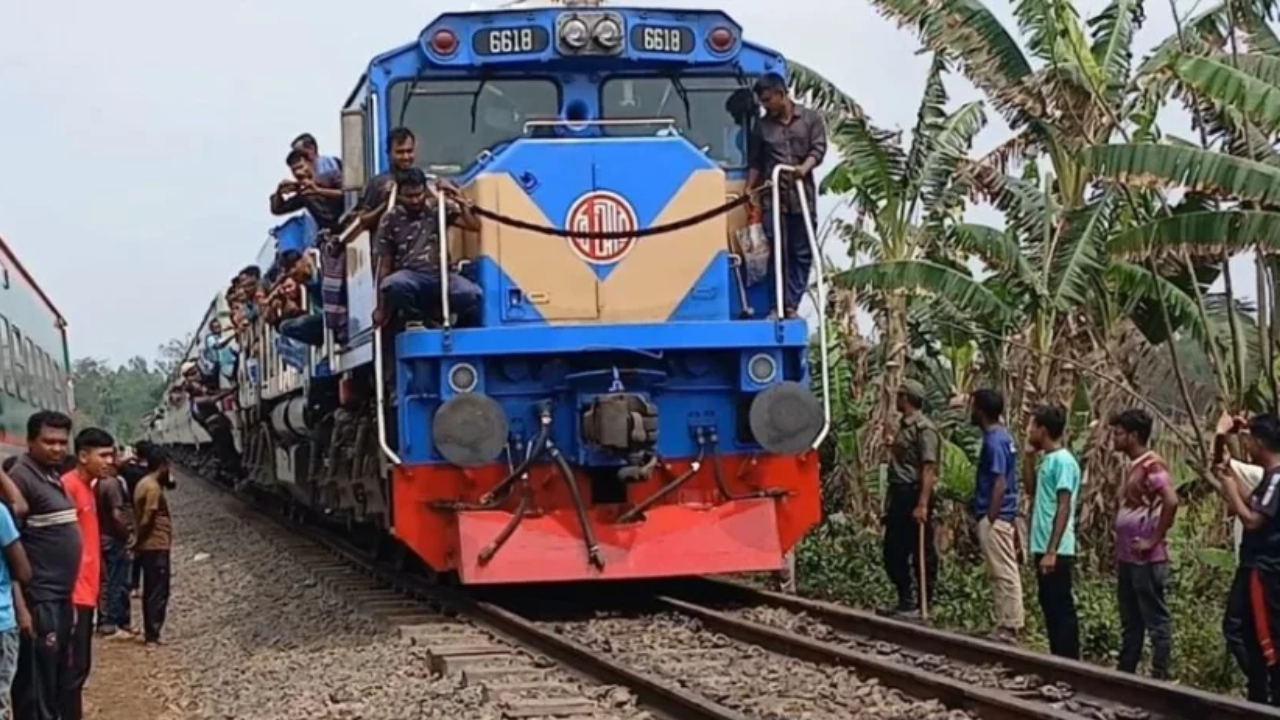 উত্তরাঞ্চলের সঙ্গে সারাদেশের ট্রেন চলাচল সাভাবিক