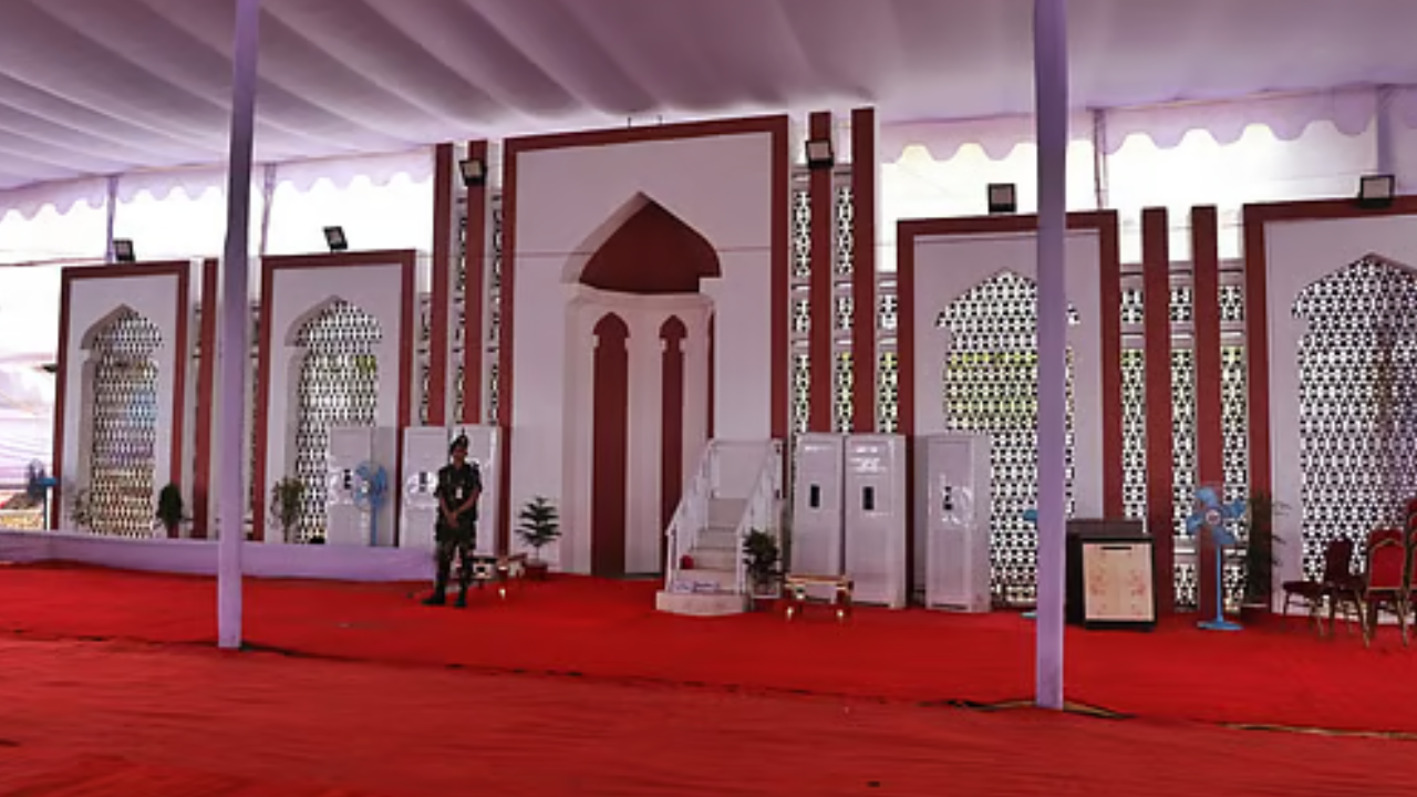 কোথায় কখন হবে ঈদের জামাত