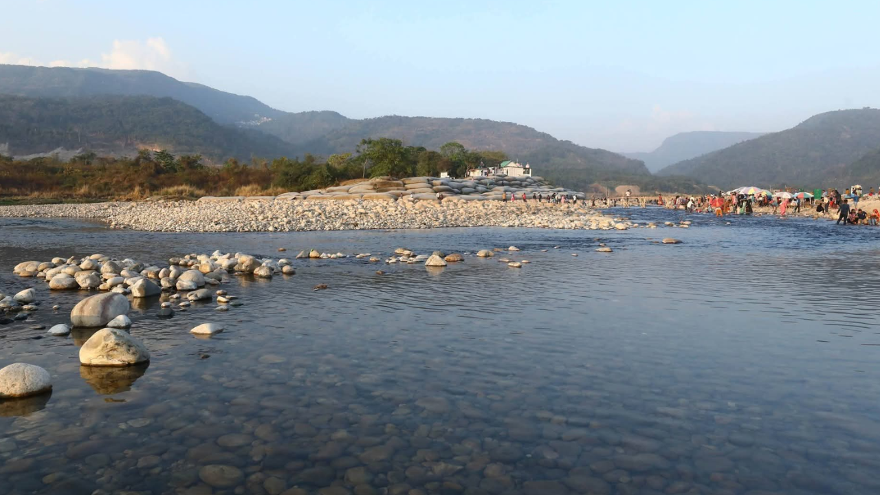 ঈদের ছুটিতে পর্যটকদের অপেক্ষায় সিলেট