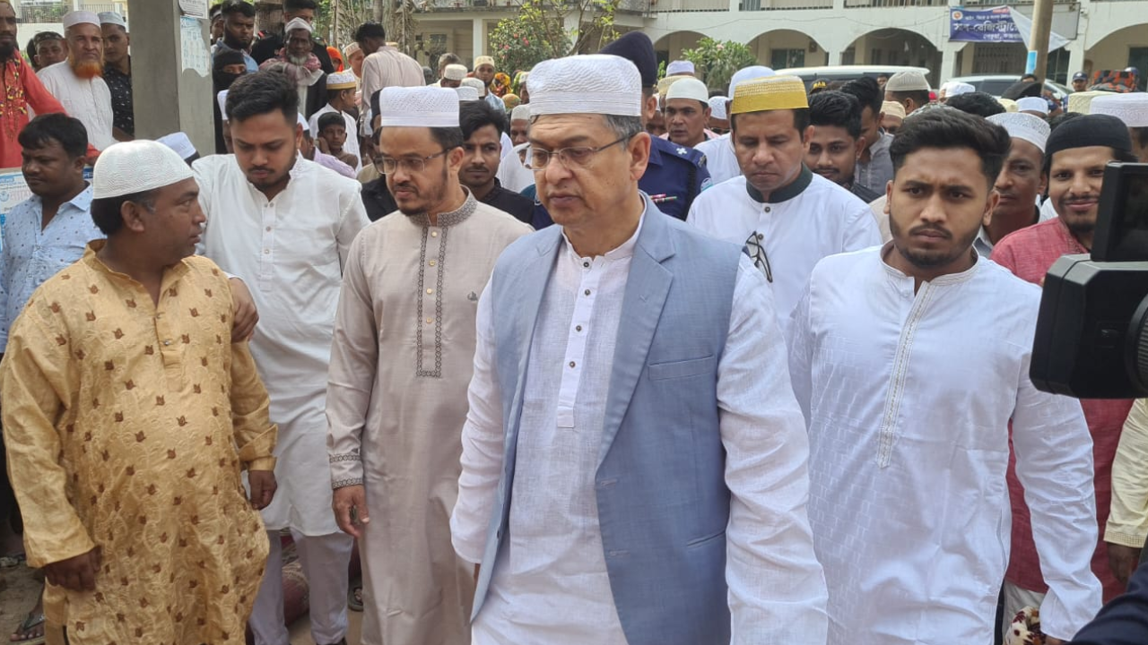 ‘রোহিঙ্গা প্রত্যাবাসনে আন্তর্জাতিক সম্প্রদায়ের সহযোগিতা কামনা করি’