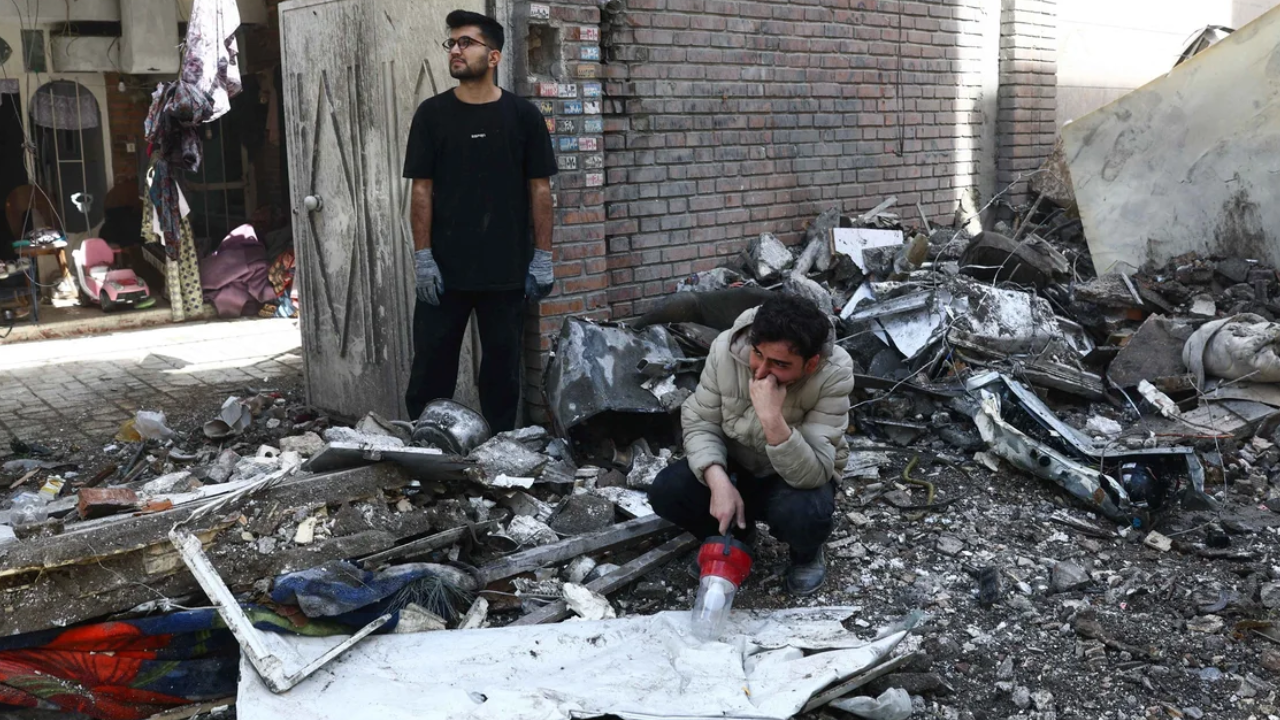 ইরানের কোম শহরে হামলায় নিহত ১৮