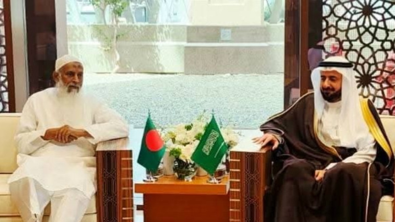 সৌদির হজ ও উমরাহ মন্ত্রীর সঙ্গে ধর্মমন্ত্রীর বৈঠক