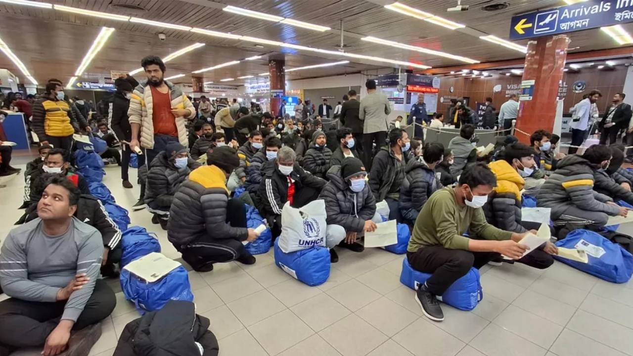 ইউরোপে যাওয়ার পথে লিবিয়ায় আটক ১৭৫ জন দেশে ফিরলেন