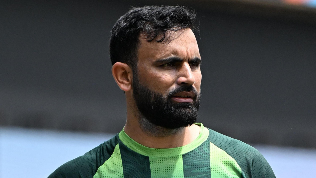 বহাল রইলো ফখর জামানের নিষেধাজ্ঞা