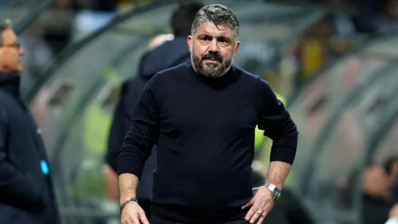 ইতালির কোচের পদত্যাগ