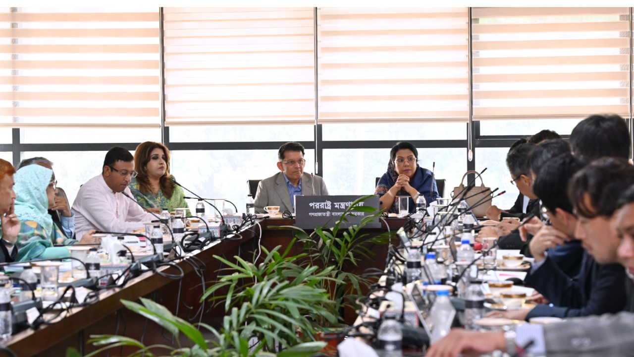 জাপান কনসোর্টিয়ামকে থার্ড টার্মিনালের দায়িত্ব দিতে চায় সরকার: বিমানমন্ত্রী