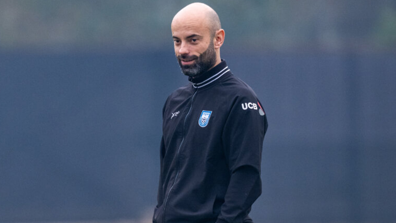 নতুন কোচ খুঁজবে বাফুফে, কাবরেরাও আবেদন করতে পারবেন