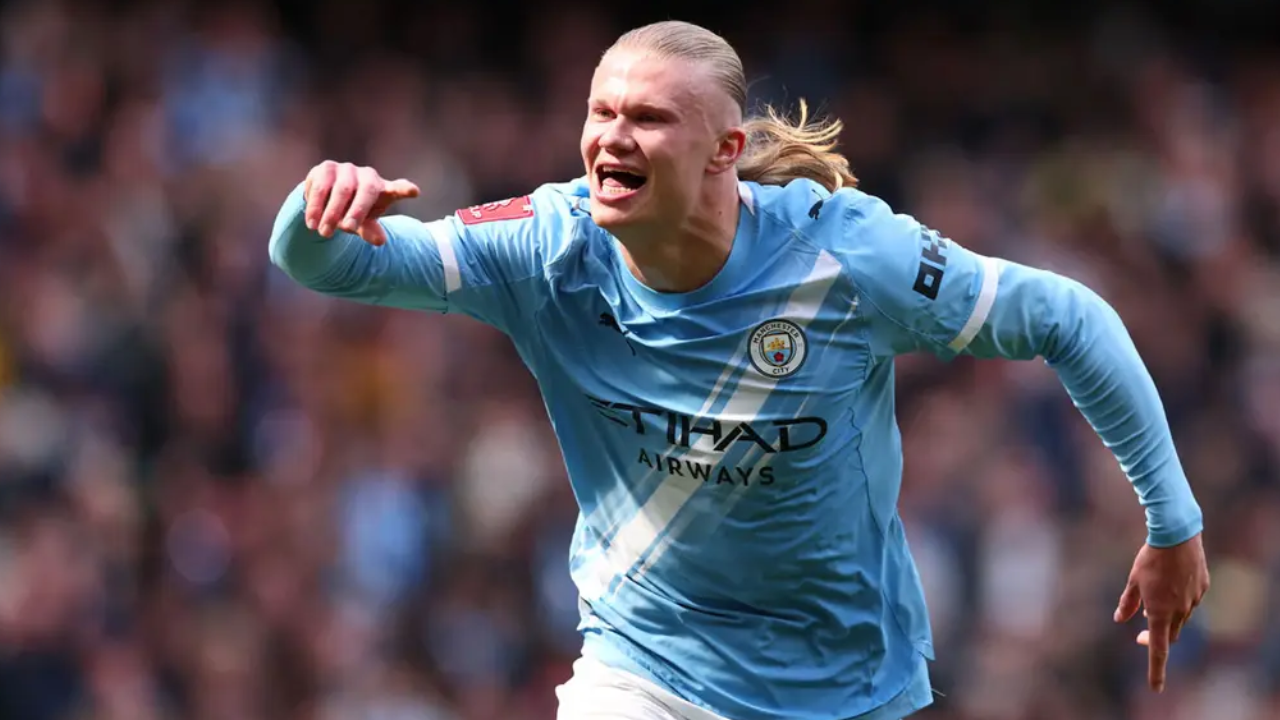 হালান্ডের হ্যাটট্রিকে বিধ্বস্ত লিভারপুল