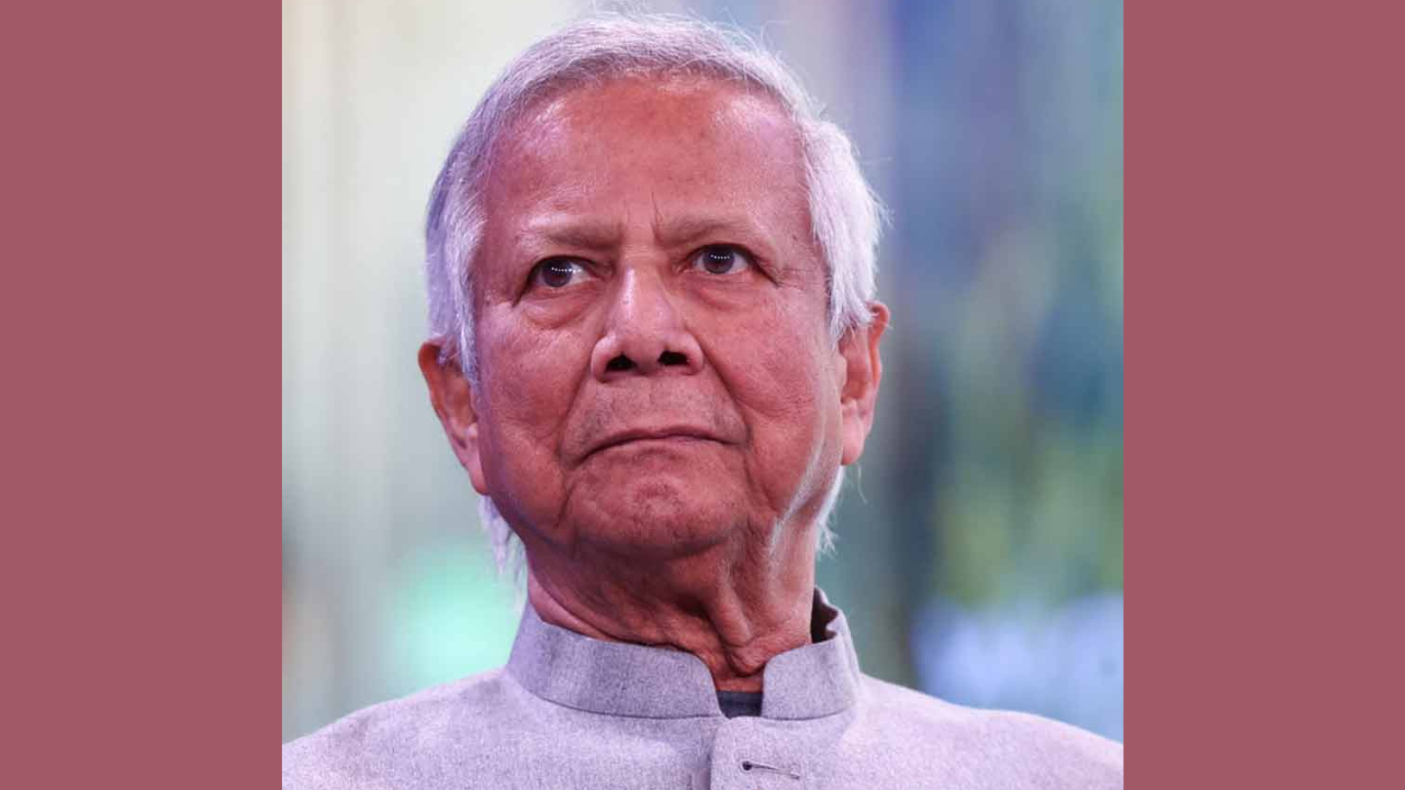 ইউনূসসহ ২৪ জনের দেশত্যাগে নিষেধাজ্ঞা চেয়ে আইনি নোটিশ