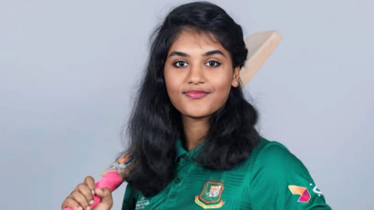 প্রথমবার ওয়ানডে দলে জুয়ায়রিয়া