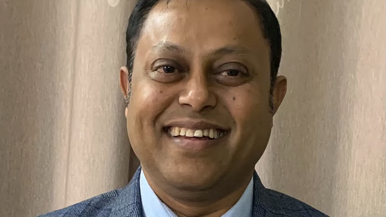 ঢাকা বিশ্ববিদ্যালয়ের নতুন সহ-উপাচার্য হলেন আবদুস সালাম