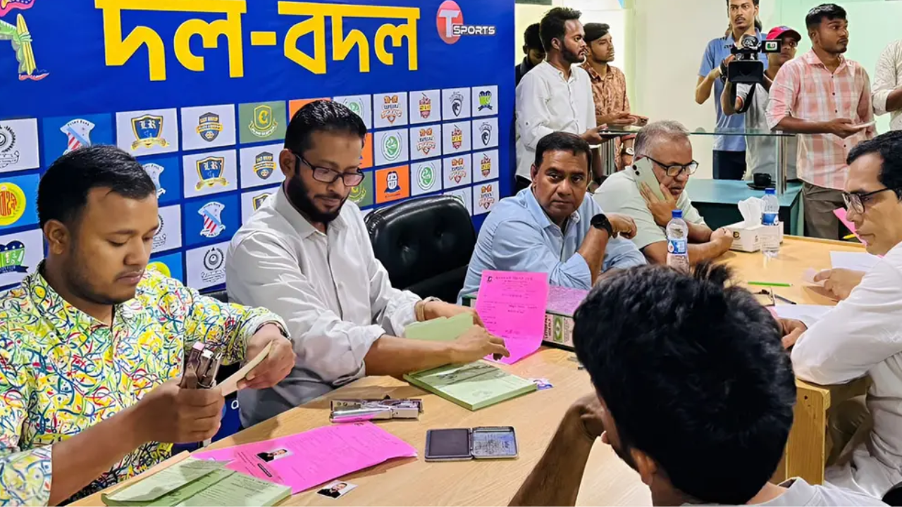 ডিপিএল দলবদলের প্রথম দিনে যা হলো