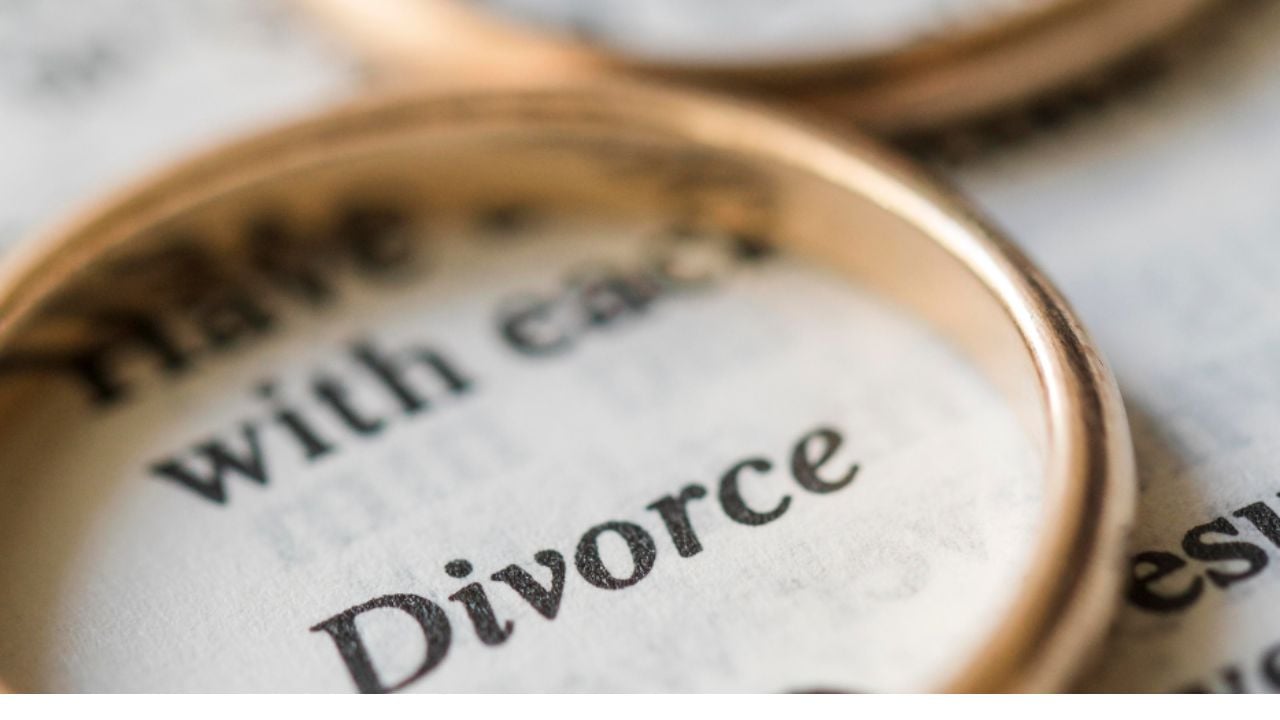 ডিভোর্সের পর নতুন করে শুরু, যেভাবে গুছিয়ে নেবেন জীবন