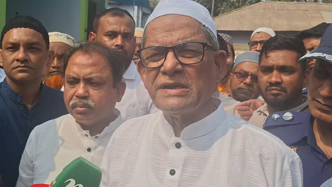 দুর্বল প্রতিষ্ঠানগুলোকে পুনর্গঠন করবে নতুন সরকার: মির্জা ফখরুল