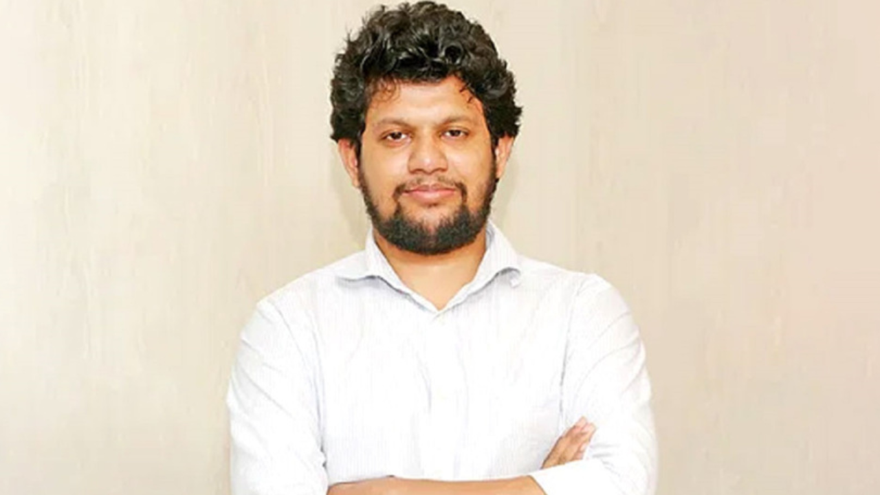 মাহফুজ আলমের নেতৃত্বে নতুন রাজনৈতিক প্ল্যাটফর্ম